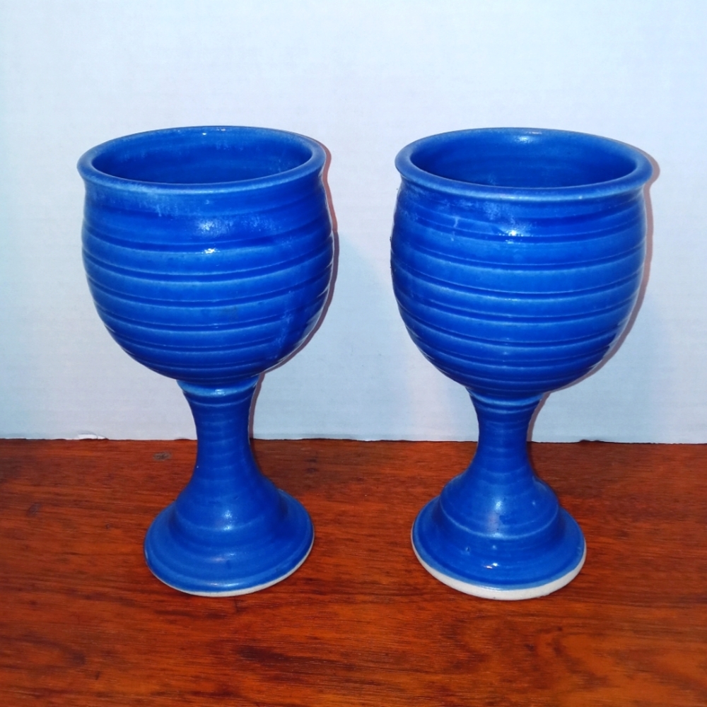 Pair of hand made vintage Pottery Cups from West Coast Bay Area artist!Beautiful